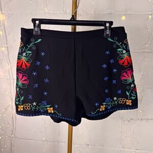 Xhilaration Women’s L Black Floral Embroidered Elastic Waist Pull On Shorts